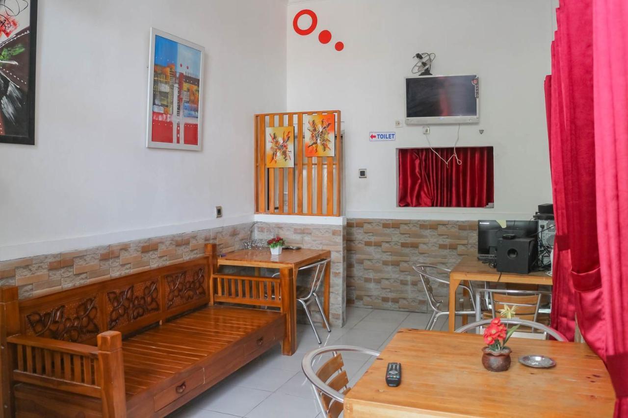 Wisma Vandera Syariah Garut Mitra Reddoorz Экстерьер фото